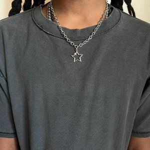 Y2K 2000s star chain cute goth grunge silver necklace
